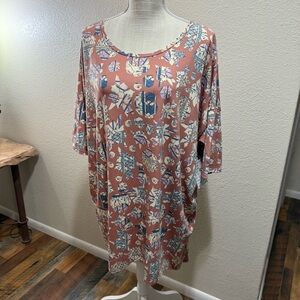 LuLaRoe - Irma - Mauve and Blue Top - Size XL - NWT